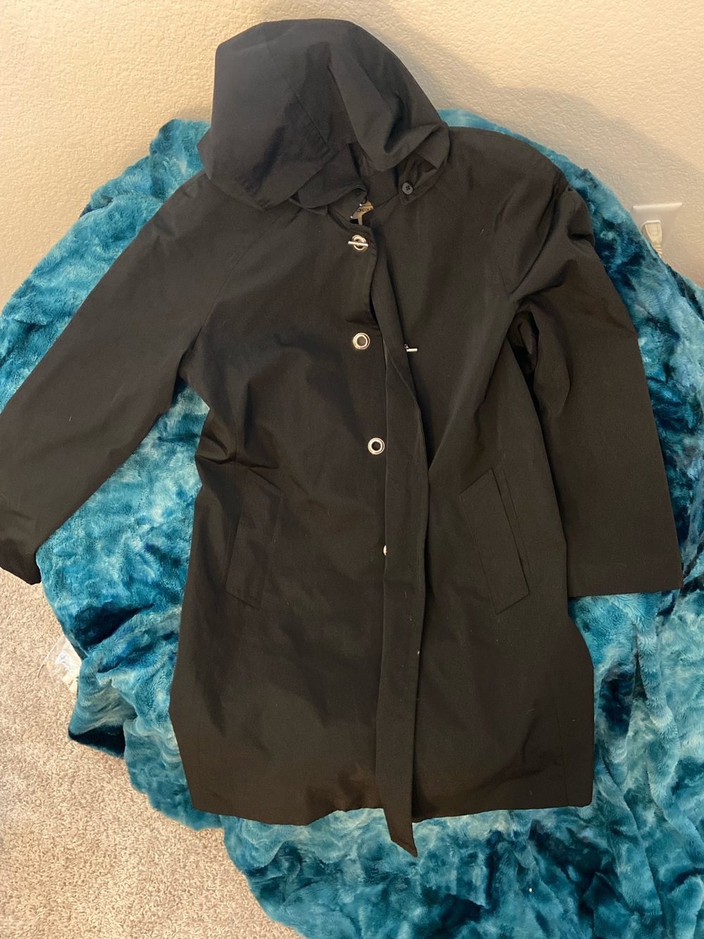 FOG by London Fog hooded raincoat
